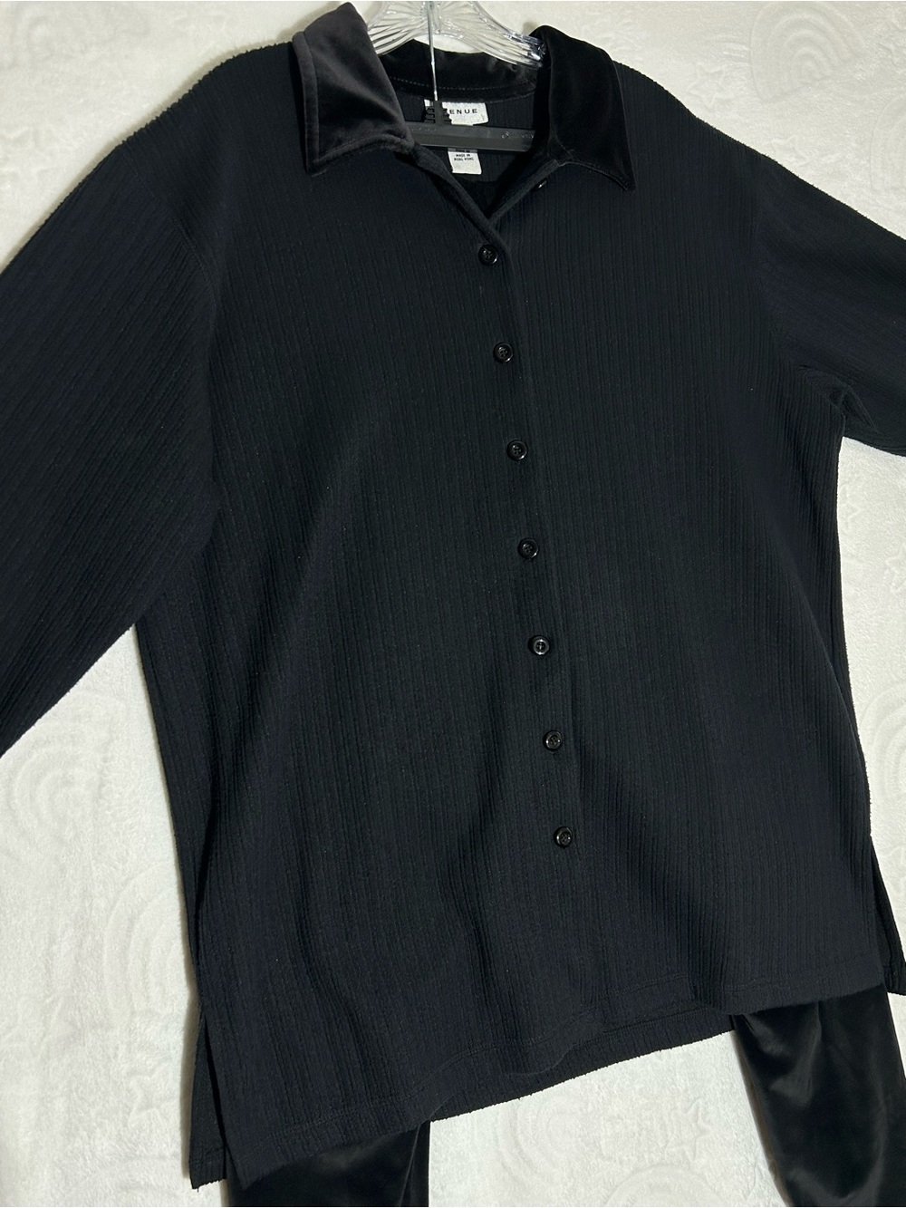 Vintage Avenue Black Ribbed Two-Piece Button-Up with Velvet Collar